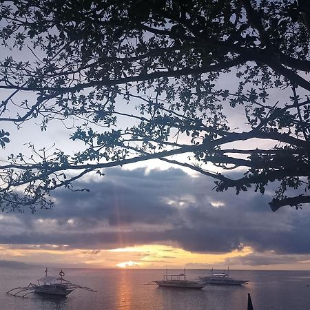Shirley'S Cottage - Pamilacan Island Baclayon Екстер'єр фото