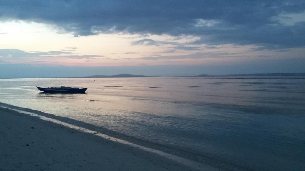 Shirley'S Cottage - Pamilacan Island Baclayon Екстер'єр фото